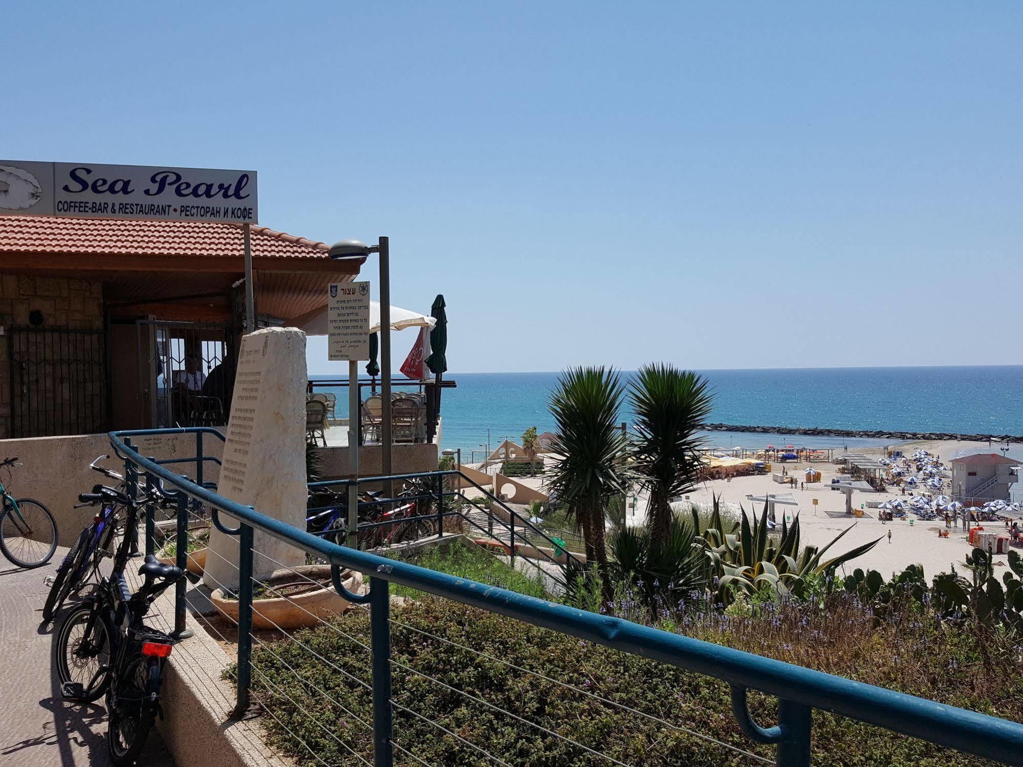 Netanya Motel Pierre Luaran gambar