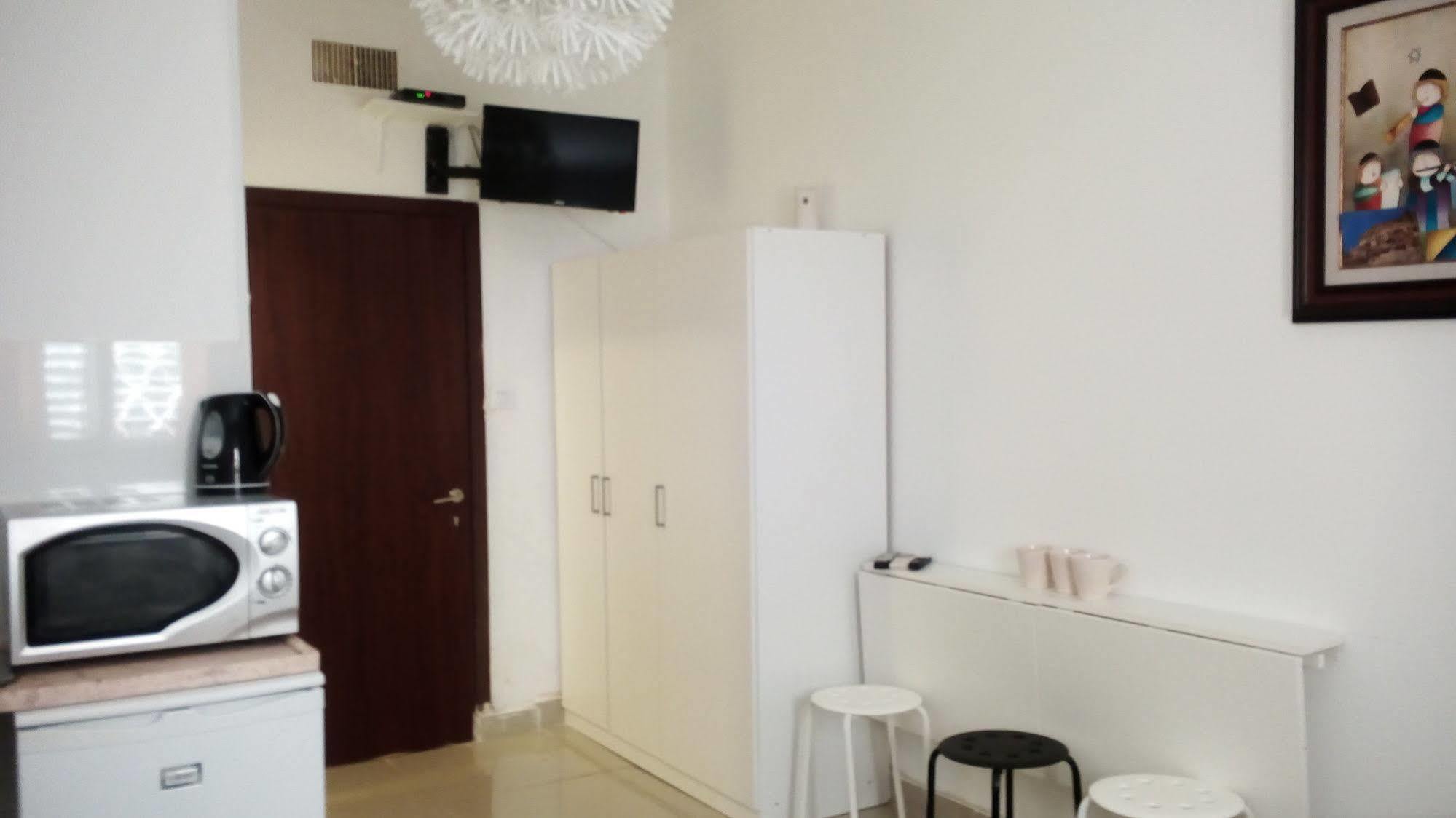Netanya Motel Pierre Luaran gambar
